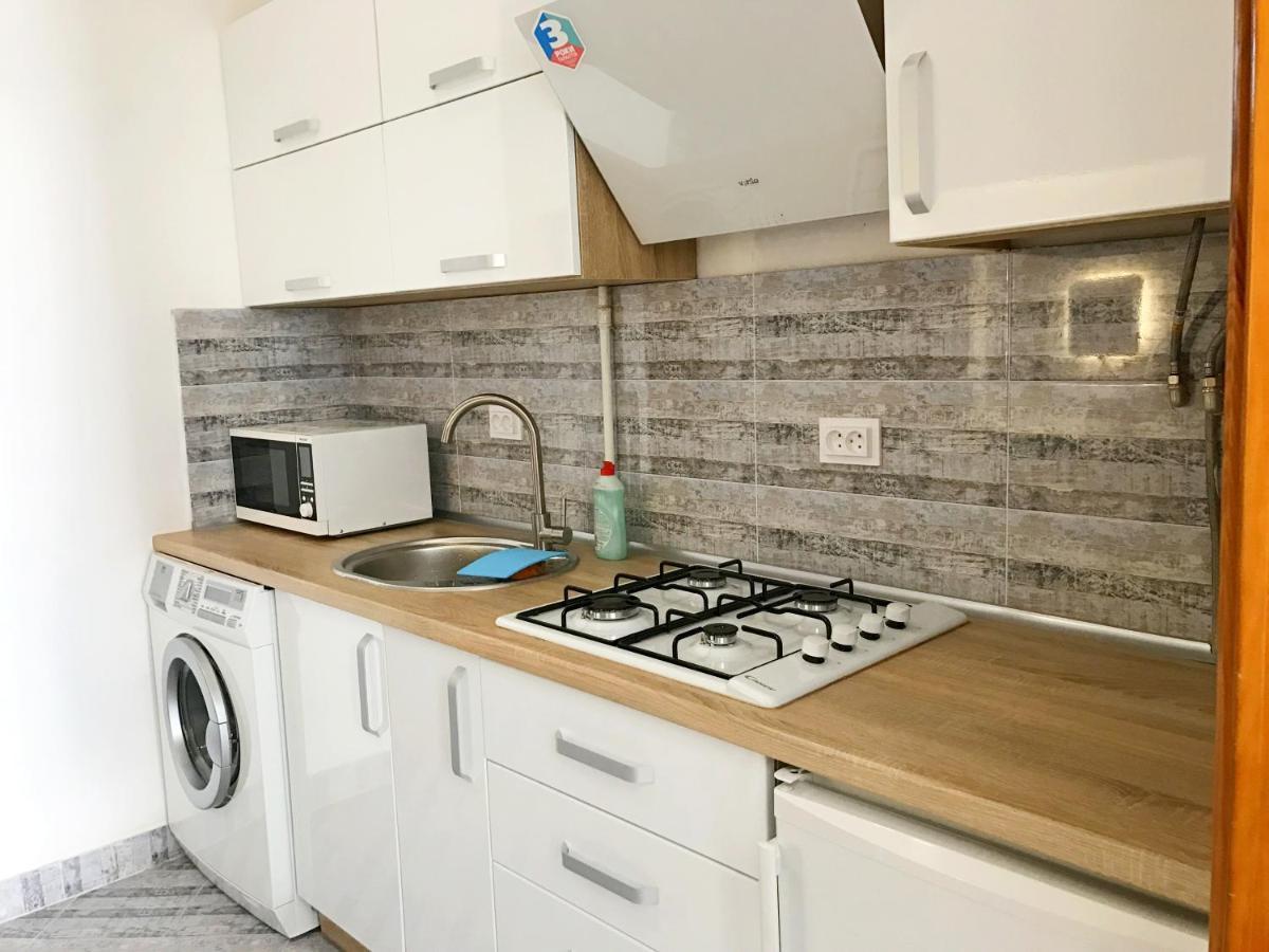 Romantic Apartments-Near Opera House 5/8 리비프 외부 사진