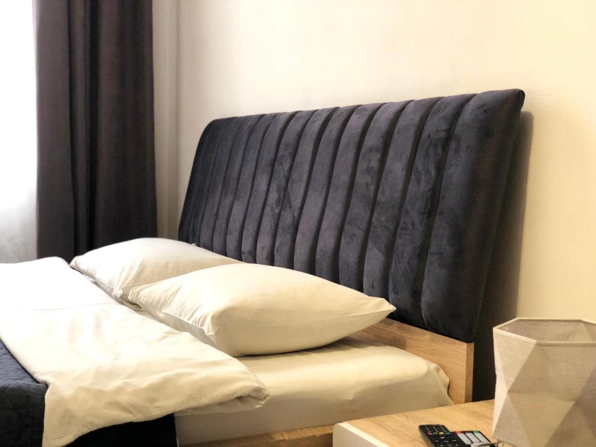 Romantic Apartments-Near Opera House 5/8 리비프 외부 사진
